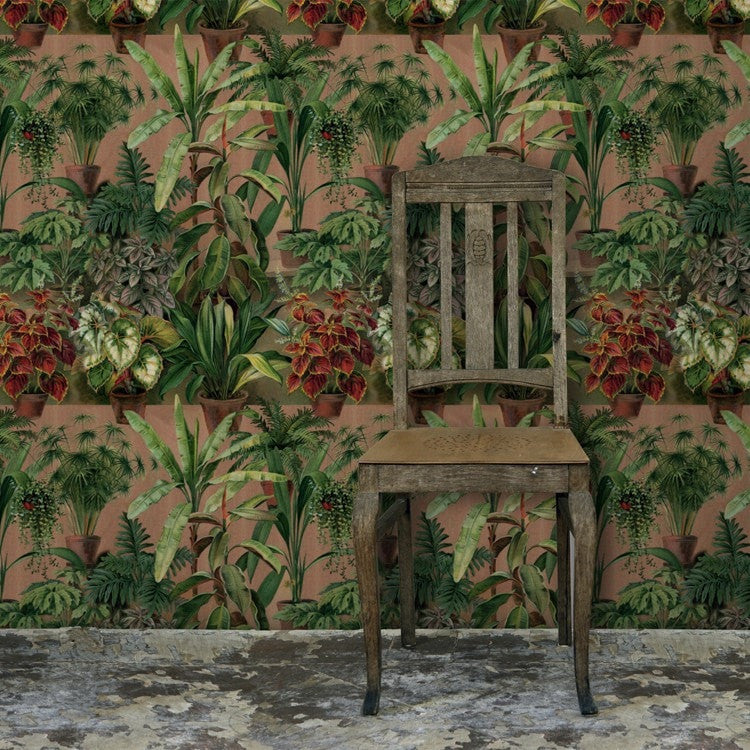 A beautiful floral wallpaper and fabric, finely detailed and drawn in the Botanical style.
